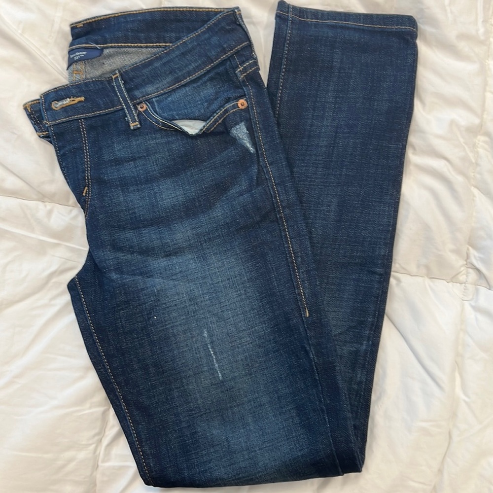 Levi’s low skinny blue jeans - size 8